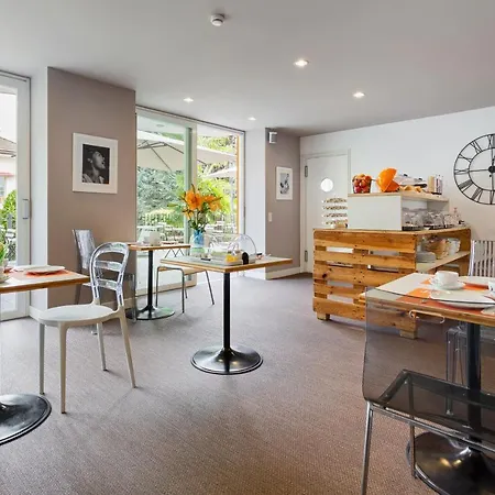 Jazz Bed & Breakfast 3*